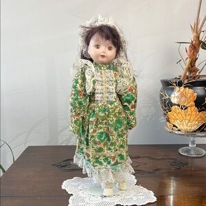 Vintage Victorian Porcelain Doll Floral Green Dress 16"